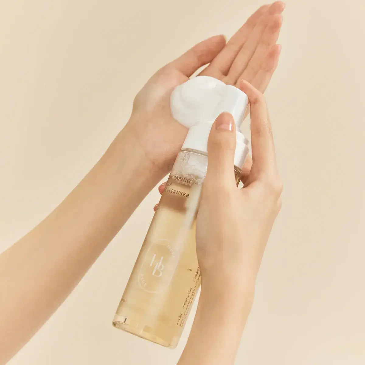 Salmon Caring Centella Bubble Cleanser [200ml] (EU)