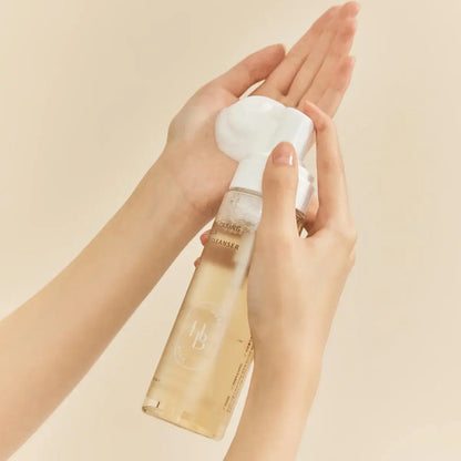 Salmon Caring Centella Bubble Cleanser [200ml] (EU)