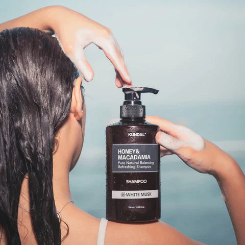 Honey &amp; Macadamia Pure Natural Balancing Refreshing Shampoo [500ml]