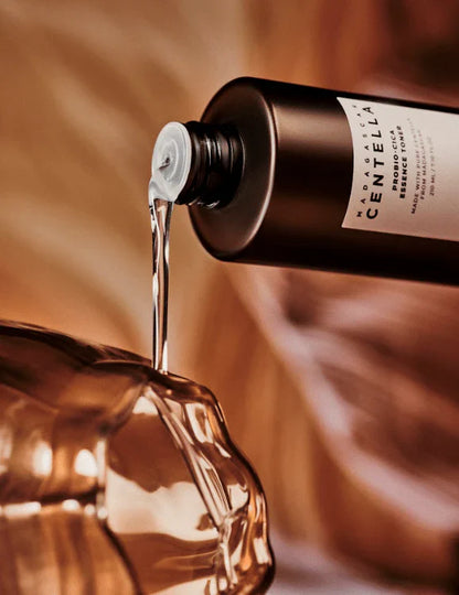 Madagascar Centella Probio-Cica Essence Toner [210ml]