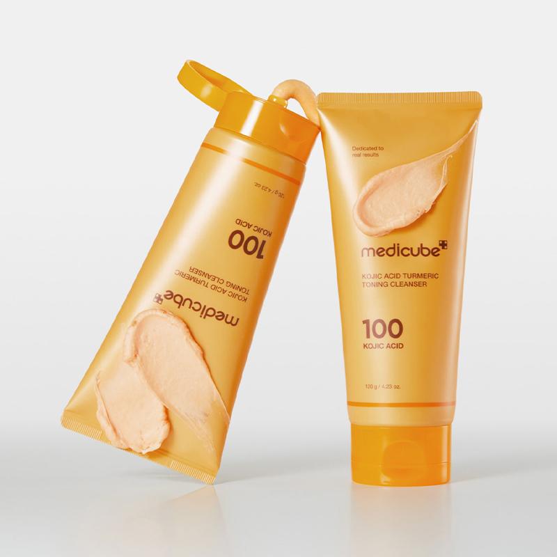 Kojic Acid Turmeric Toning Cleanser [120g]